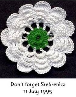 Από το 2015, με απόφαση του ΟΗΕ καθιερώθηκε Διεθνής Ημέρα για τα Θύματα των Γενοκτονιών, κι εμείς έχουμε σκοπό να την θυμόμαστε κάθε 9η Δεκεμβρίου. Srebrenica, Don't Forget 11 July 1995.